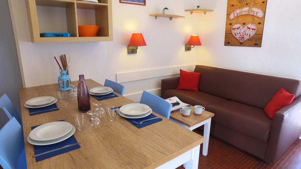 Vvf Haute Provence Lagrand Εξωτερικό φωτογραφία