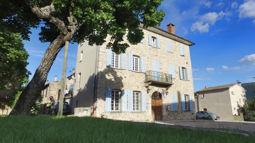 Vvf Haute Provence Lagrand Εξωτερικό φωτογραφία