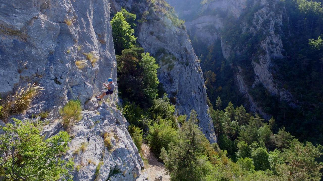 Vvf Haute Provence Lagrand Εξωτερικό φωτογραφία